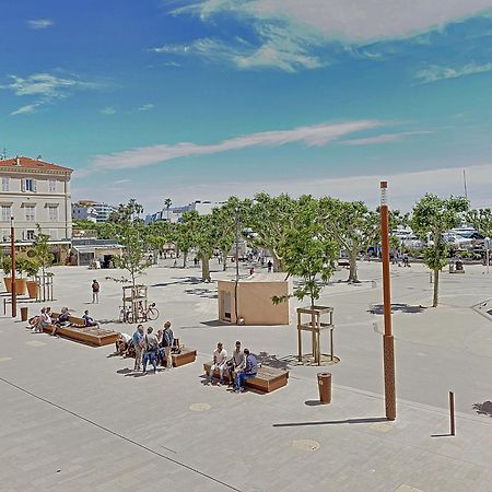 Acci Cannes Marina Bagian luar foto